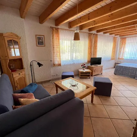 Glattbacher Hof Апартаменты Линденфельс